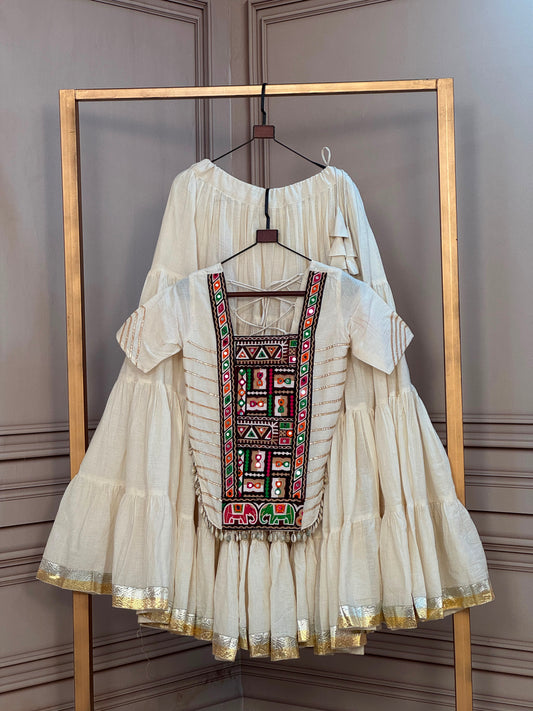 Kutchira-Raas Kora Cotton Chaniya Choli | 12 Meter Flare Kutchi Patchwork Navratri Lehenga