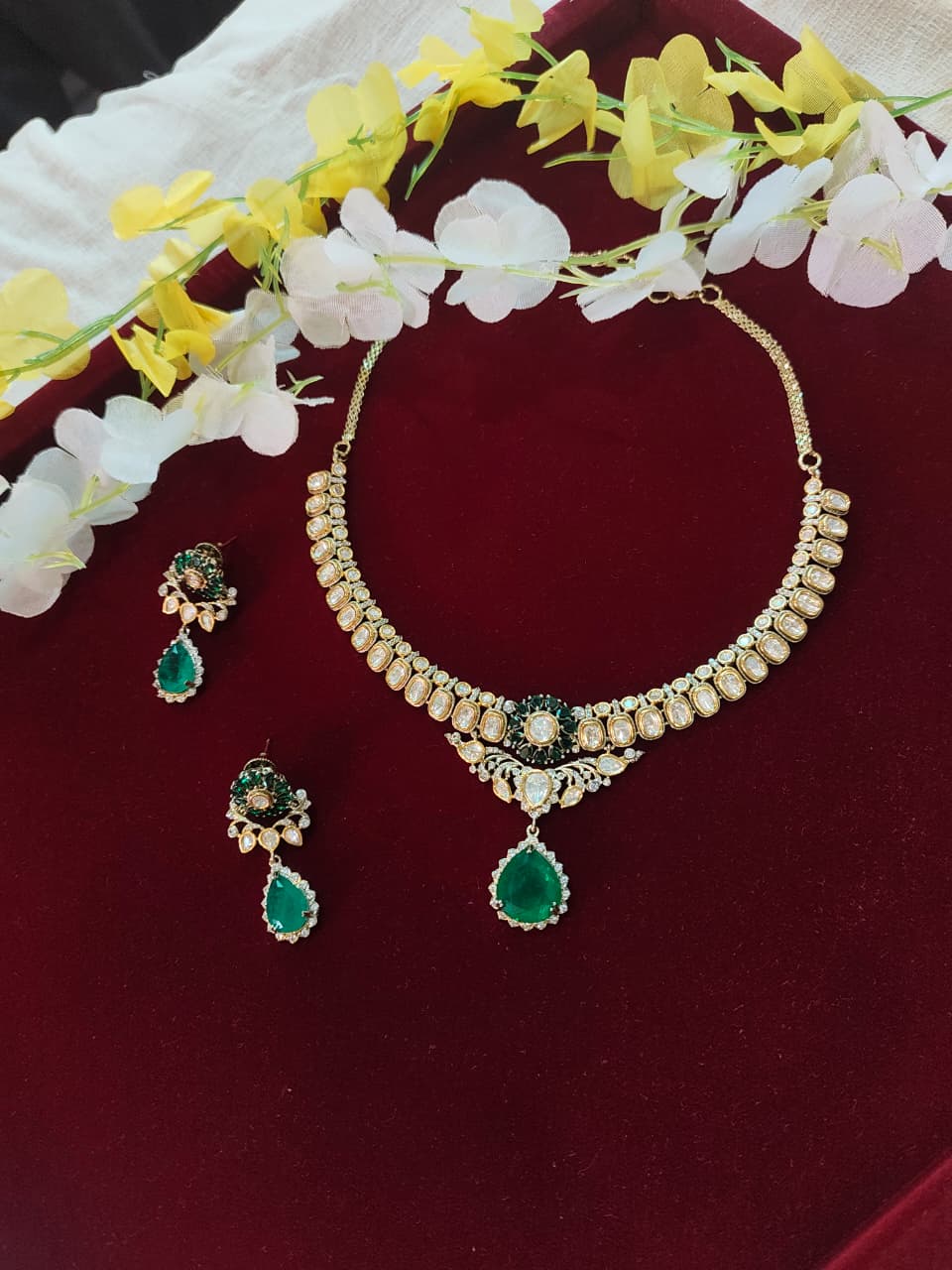 Marakata Vanya Polki Necklace Set | Emerald Uncut Polki Moissanite Necklace Set with Earrings | Traditional Indian Jewellery
