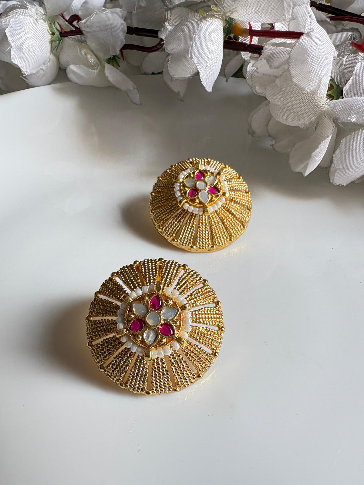 Suvarnaprabhā Kundan Matt Earrings | Gold Matt Kundan Earrings with Apala Polish | Traditional Indian Jewellery