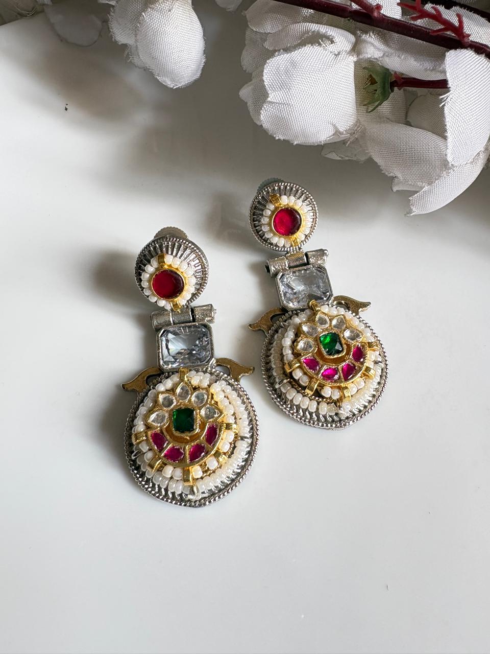 Kashvee Premium SLA Kundan Fusion Earrings Online | Dual Tone Ethnic Earrings for Women