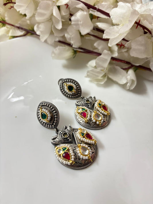 Elanira Dual Tone Kundan Earrings Online | Premium Fusion Ethnic Earrings for Women