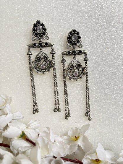 Noor Antique Stone Tassel Earrings
Handcrafted Antique Silver Long Earrings | Stone Tassel Earrings | Heritage Statement Jewellery