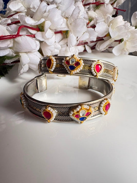 Vaidehi Premium Dual Tone German Silver Kundan Fusion Flexible Handcuff Kada for Women | Adjustable Brass Cuff Bracelet