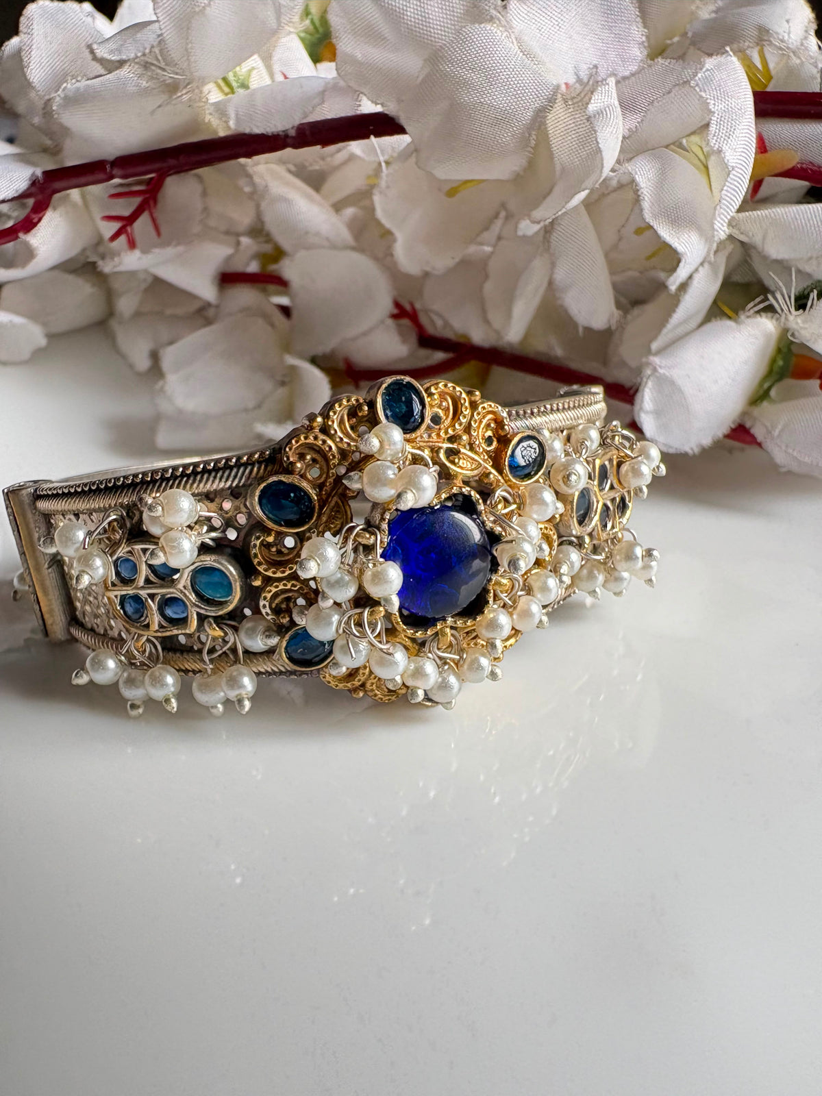 Ratnaprabha Premium SLA Pearl Openable Single Kada | Dual Tone Silver Look Bridal Bangle | Alankrent Luxe