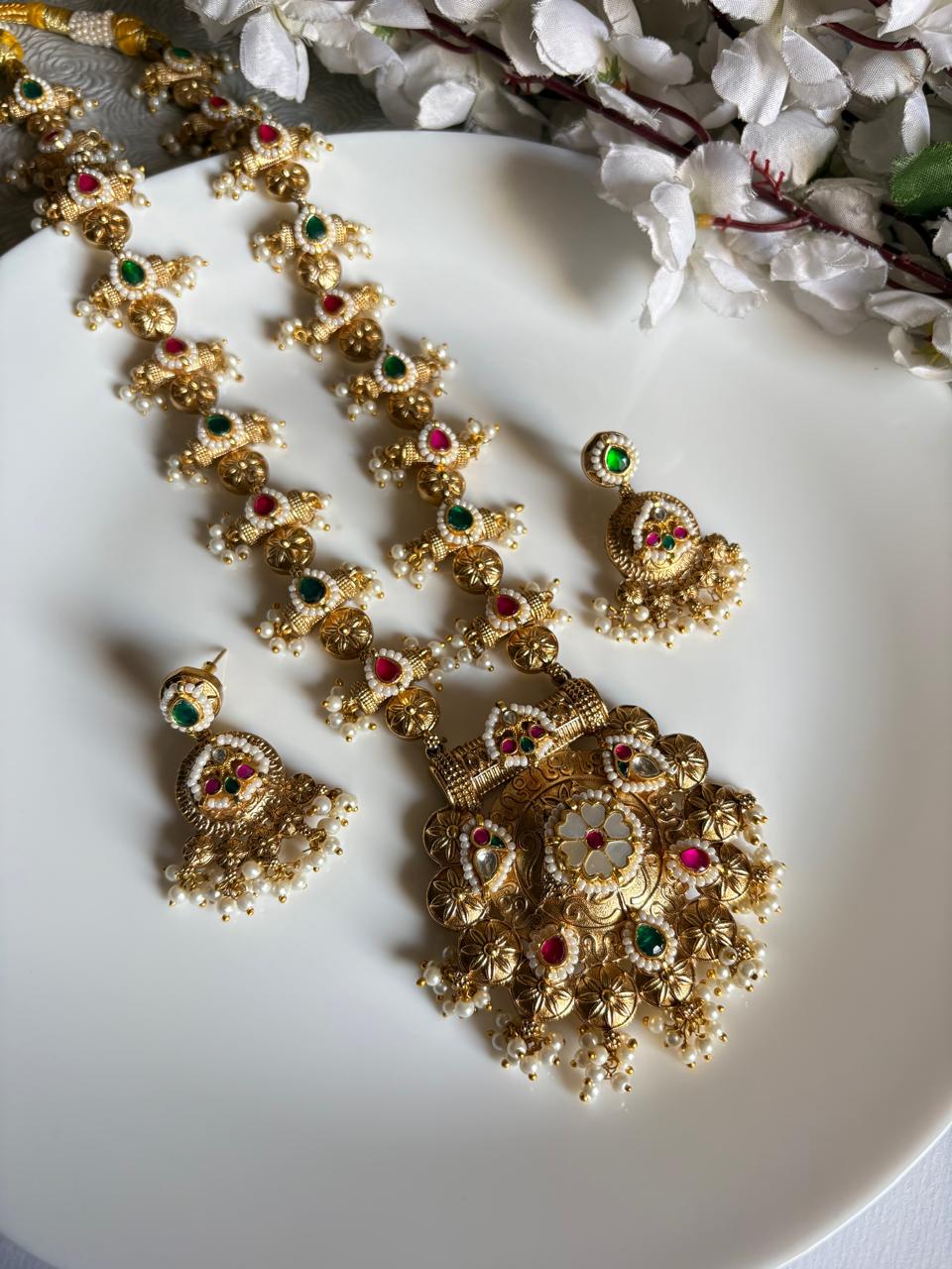 Gold Matt Kundan Necklace Set with Earrings | SLA Finish Traditional Bridal Jewellery  Alankrent | AK-20260111-GM01 by Alankrent