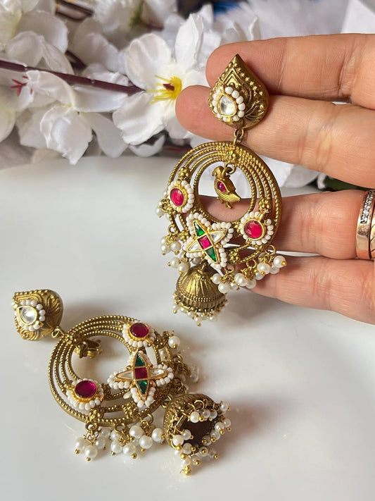 Kundan Gold Matt Earrings by Alankrent
