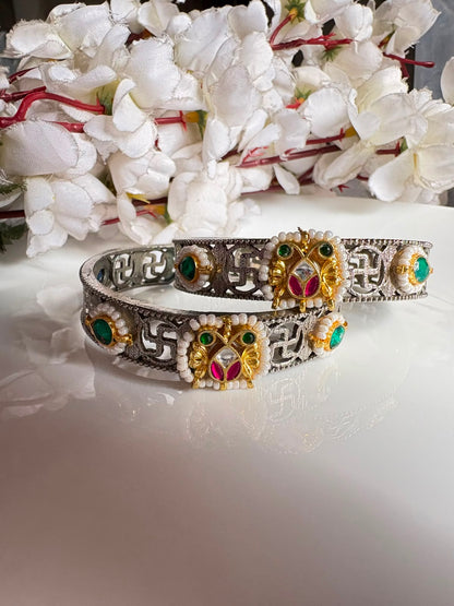 Vaidehi Premium Dual Tone German Silver Kundan Fusion Flexible Handcuff Kada for Women | Adjustable Brass Cuff Bracelet