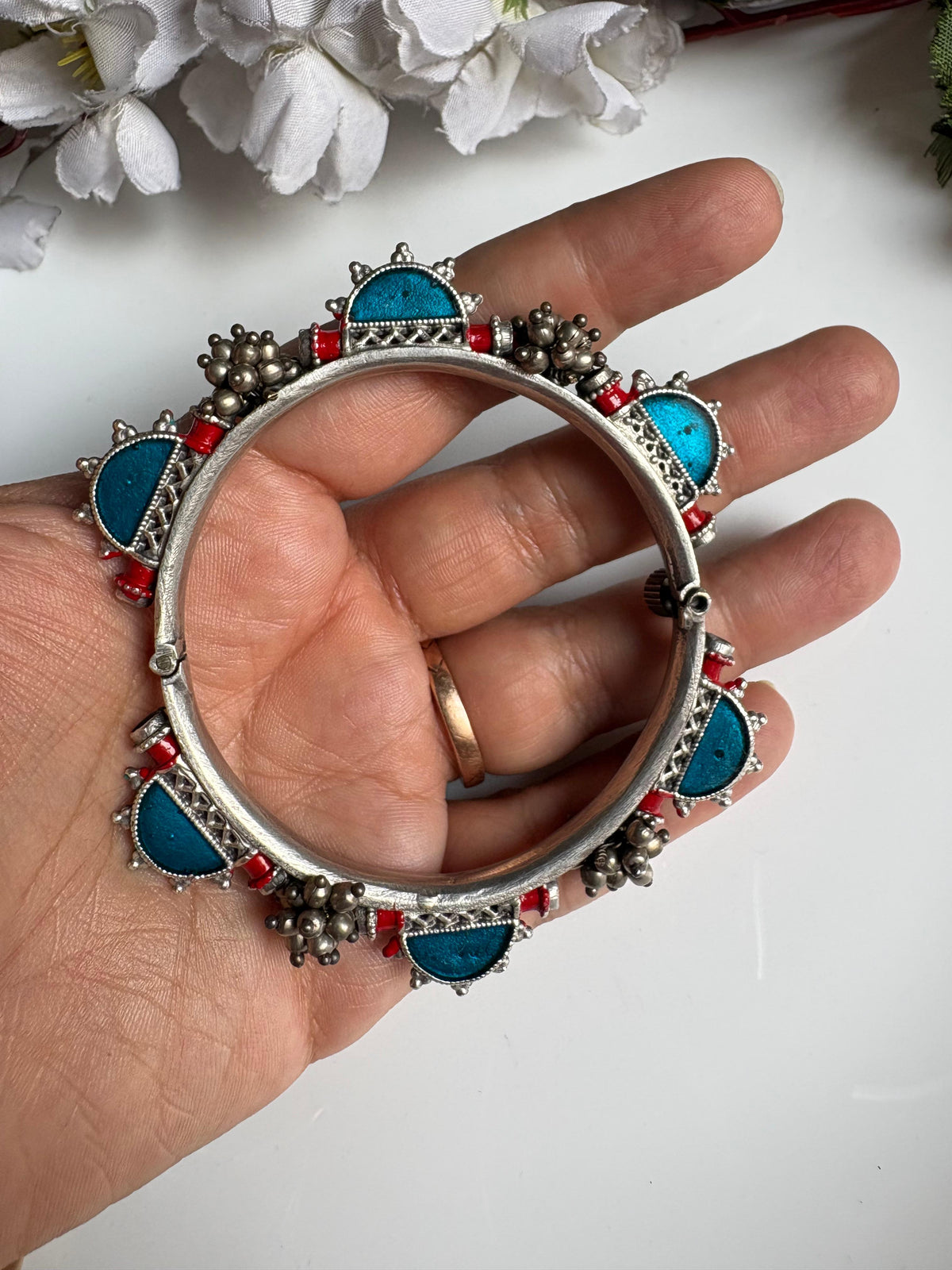 Gajra Rangmeen Meena Openable Kada | Premium Brass Base Imitation Handcuff | Navratri Jewellery