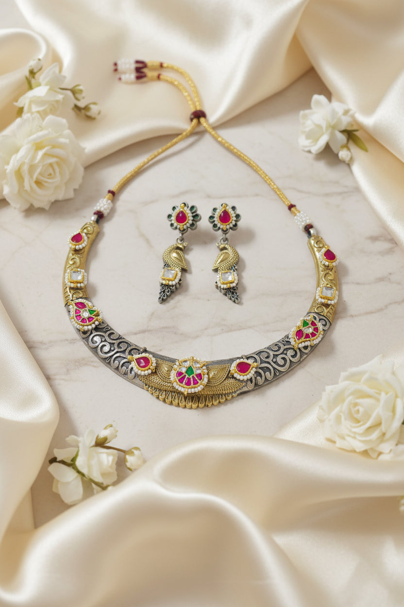 Rajvanshi Dual Tone Kundan Fusion Hasli Necklace Set with Earrings – Premium Brass Statement Traditional Jewellery for Women