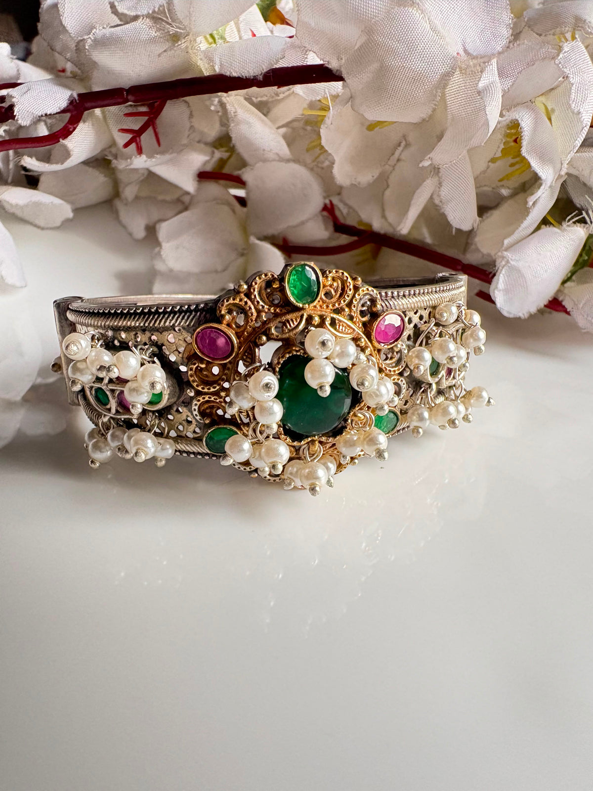 Ratnaprabha Premium SLA Pearl Openable Single Kada | Dual Tone Silver Look Bridal Bangle | Alankrent Luxe