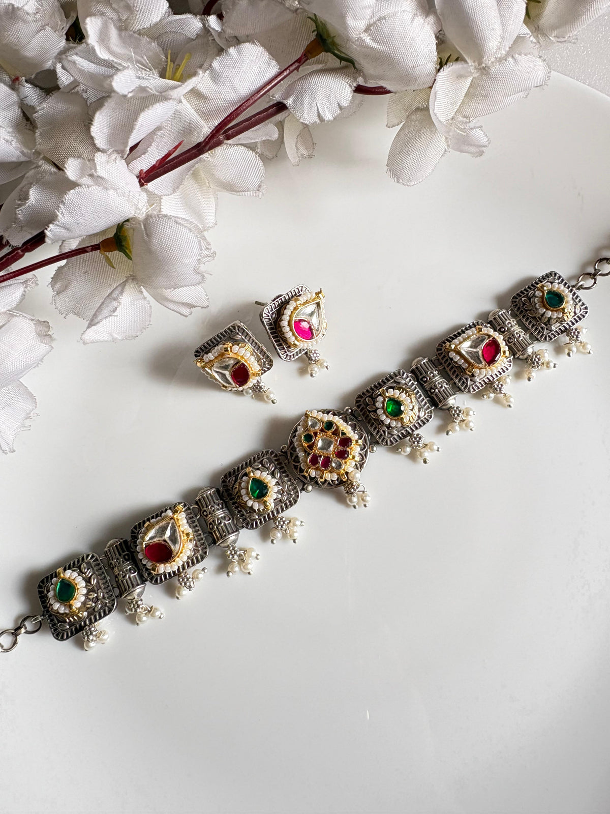 Varnika Dualtone Kundan Fusion Choker Set with Square Earrings