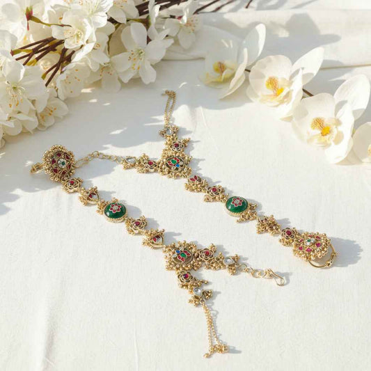 Ira Kundan Hathphool Set