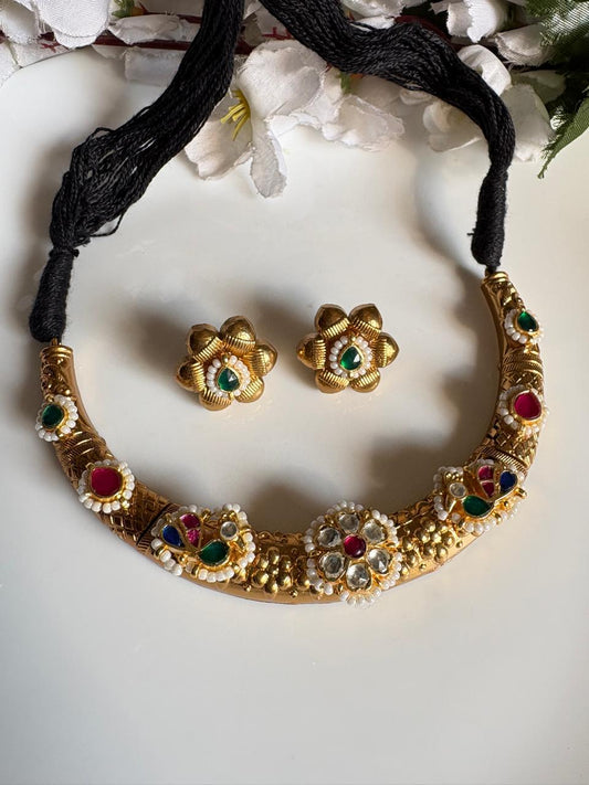 Gold Matt Hasli Necklace Set with Kundan Fusion & Earrings | Premium Ethnic Jewellery | Ready Stock | Alankrent | AK-20260112-HS53 by Alankrent