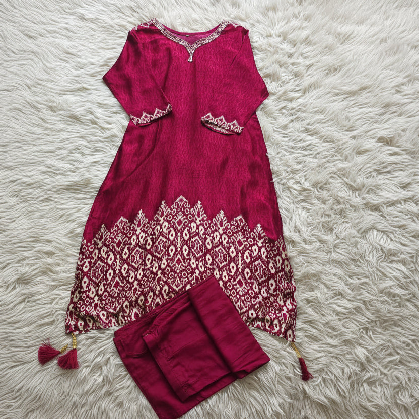 Aavriti Raktika Wine Gajji Silk Premium 2-Piece Festive Set with Mirror Handwork & Tassels