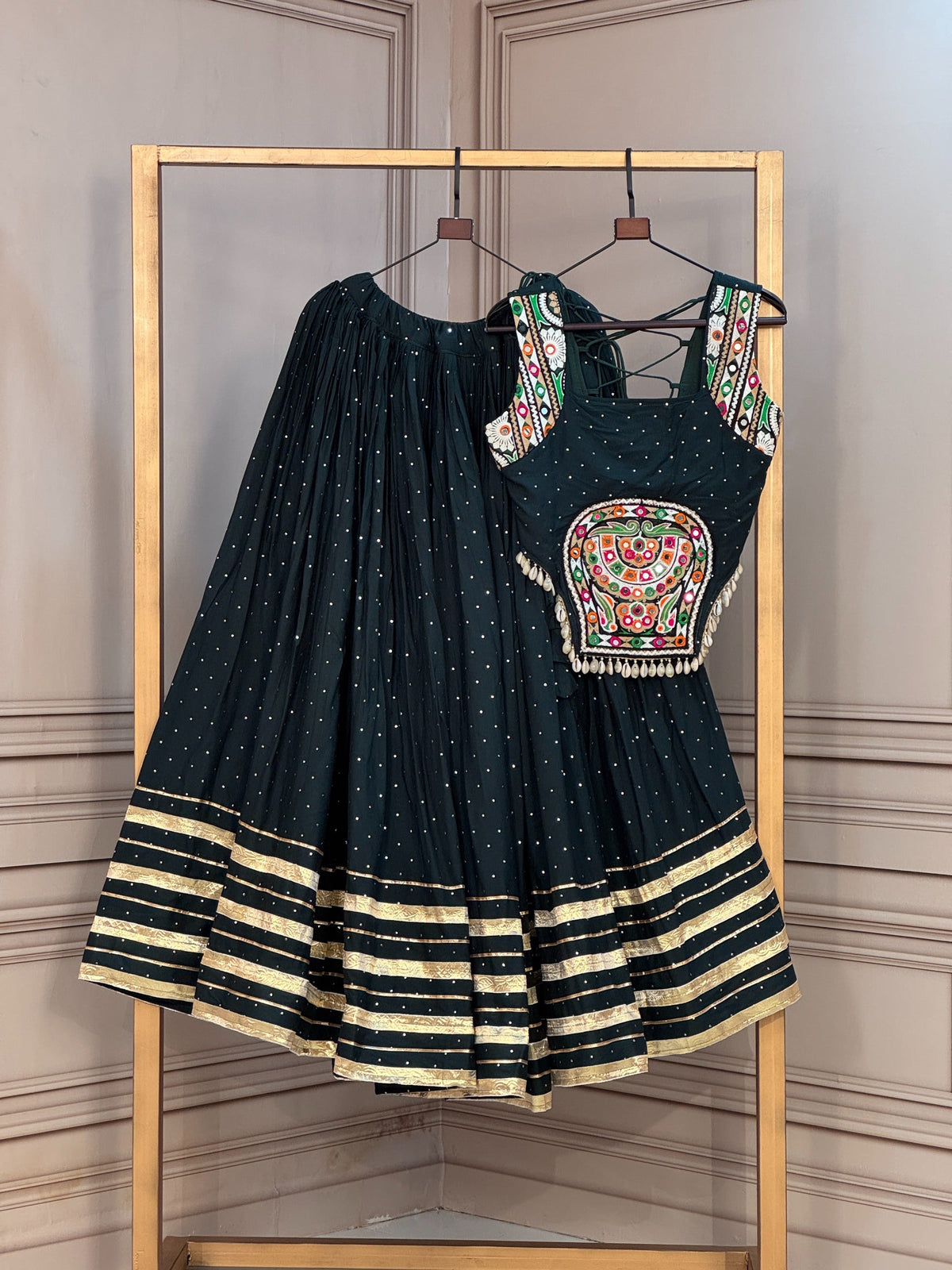 Rangrez-Raas Chaniya Choli | Gujarati Navratri Lehenga with Mukesh & Gamthi Mirror Work