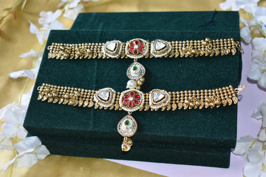 Aurevia Handcrafted Statement Pacchi Kundan Payal with Center Motif and Pearl Drops Bridal Anklet in Brass and German Silver Traditional Indian Jewellery | Premium Indian Jewellery