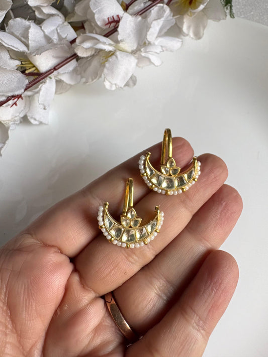 Traditional Kundan Earclip Bugadi with Pearl Drops Maharashtrian Wedding and Festive Jewellery Alankrent Luxe - Alankrent Luxe