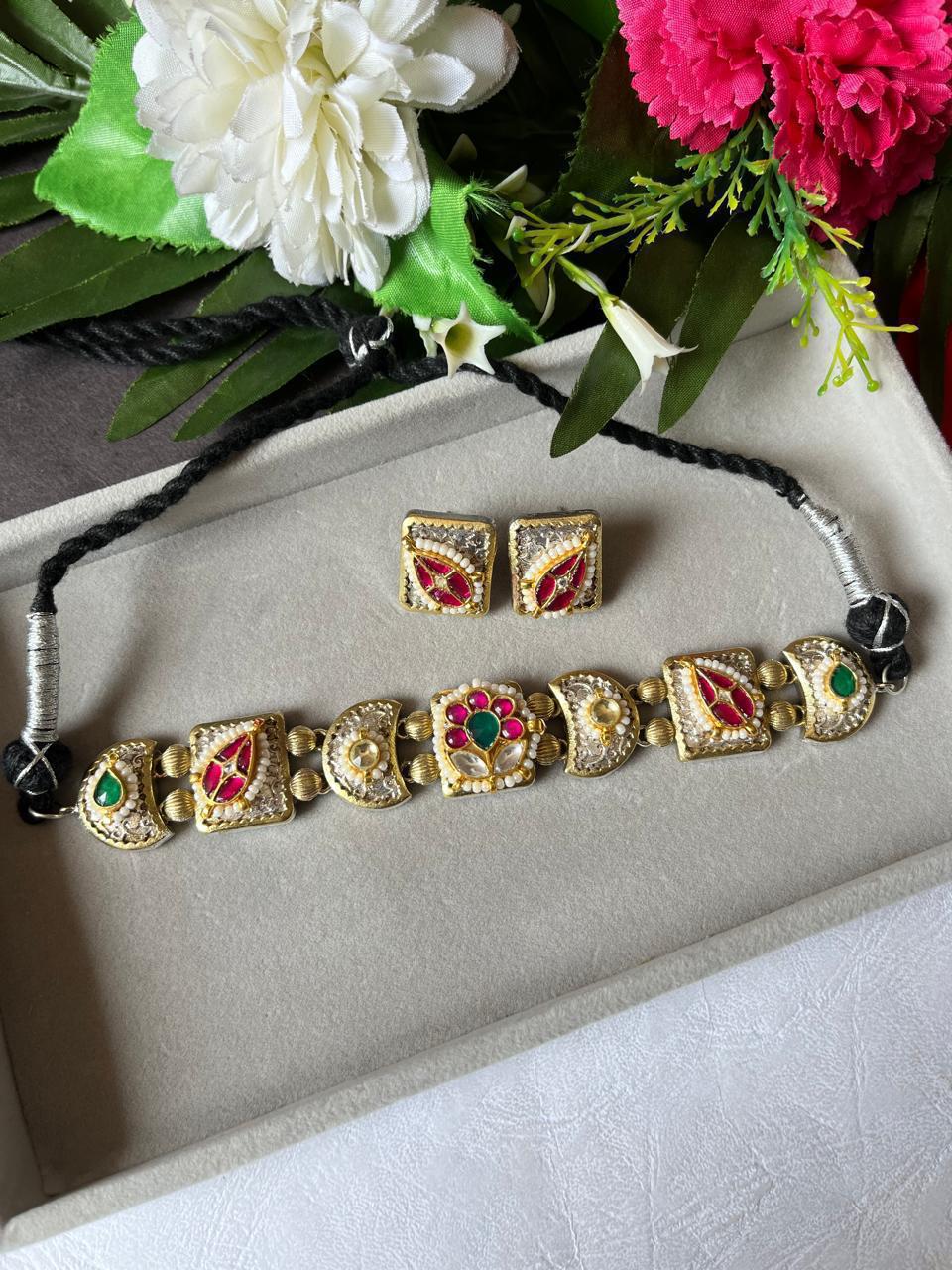 Riwaayat Dual Tone Kundan Choker with Earrings | Premium Ethnic Jewellery by Alankrent